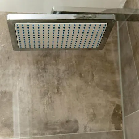 城市之顶公寓 4*